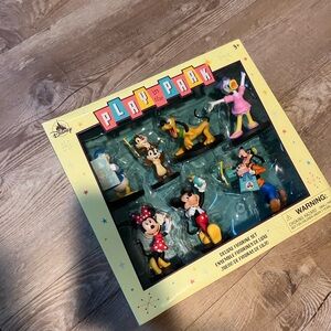 Play in the park Disney figures NWT